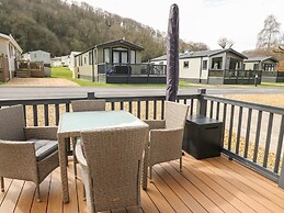 33 Woodpecker Lodge