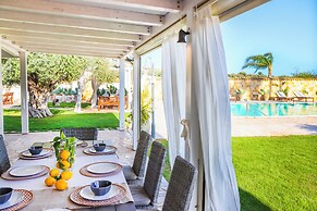 Villa Erika Piscina Privata