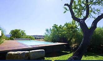 Casale del Mandorlo Piscina - Jacuzzi Riscaldata