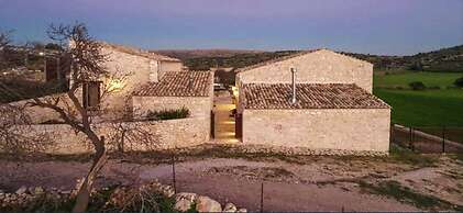 Casale del Mandorlo Piscina - Jacuzzi Riscaldata