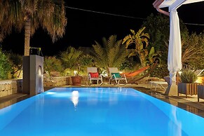 Villa Zamia con Piscina