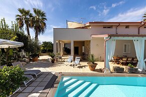 Villa Zamia con Piscina