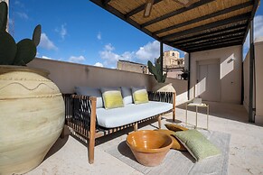 Suite Aurispa 143 con Terrazza Noto