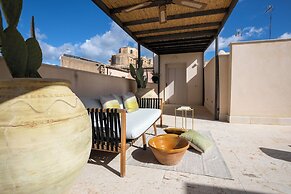 Suite Aurispa 143 con Terrazza Noto