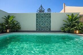 Villa Aman Piscina e Jacuzzi Riscaldata