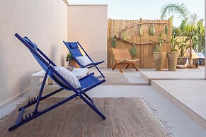 Blue Riad