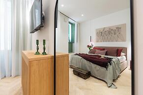 Vico Trigona con Terrazza e Jacuzzi Riscaldata