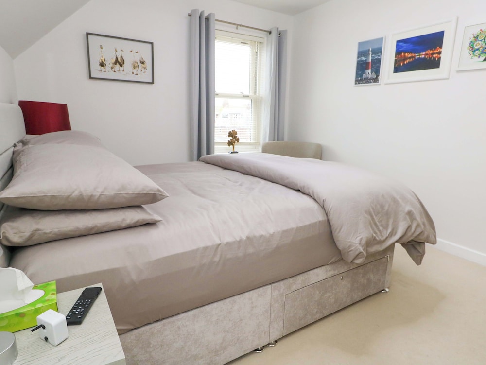 Harbour Reach 7