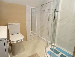 Harbour Reach 7