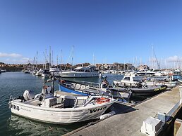 Harbour Reach 7