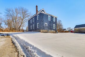 Easy Beach Access! Classic New London Charmer