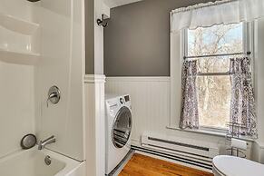 Easy Beach Access! Classic New London Charmer