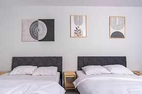 Gokmen Residences