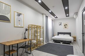 Gokmen Residences