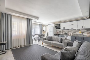 Gokmen Residences