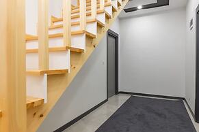 Gokmen Residences