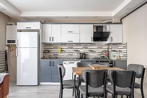 Gokmen Residences