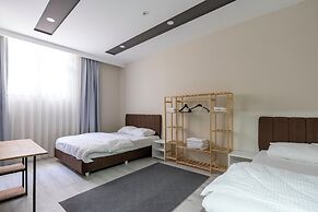 Gokmen Residences