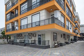 Gokmen Residences