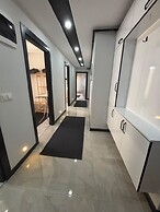 Gokmen Residences