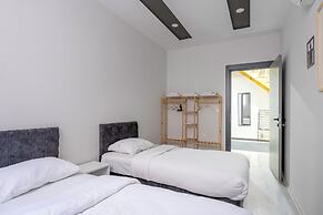 Gokmen Residences
