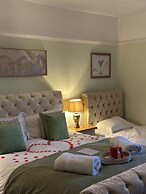 Grove Ferry Inn
