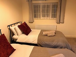 Deandale Stays
