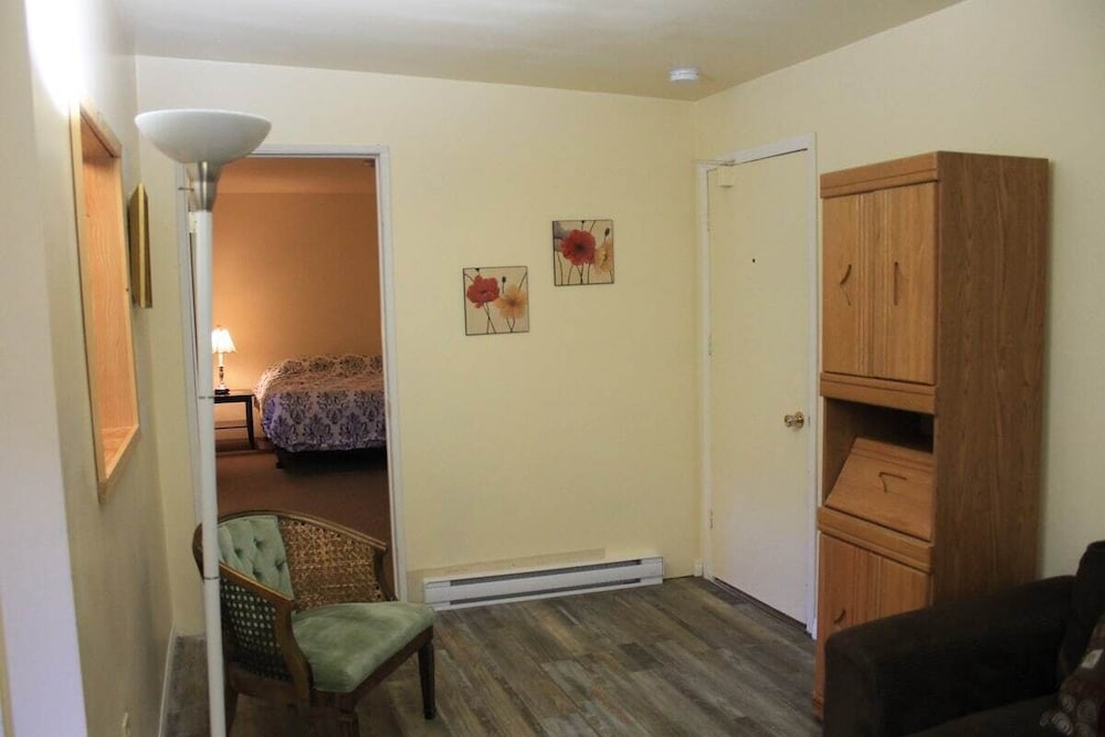 The Orca Inn