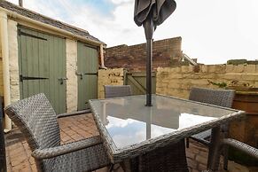 Host Stay Sea View Cottage