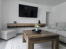 Woodside House