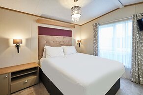 Host and Stay La Hacienda