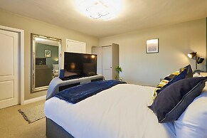 Host and Stay River Hill House