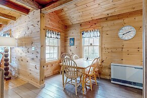 3BR Lakefront Dog-friendly w/ Dock