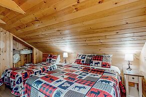 3BR Lakefront Dog-friendly w/ Dock