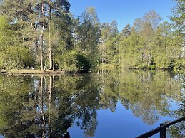 Woodburn Lodge