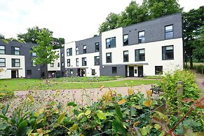 Alexander Court Townhouses