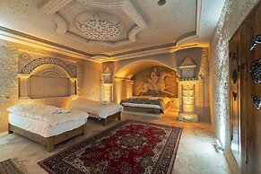 Tyana Cave House