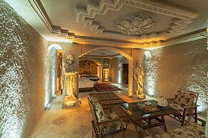 Tyana Cave House