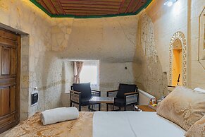 Tyana Cave House