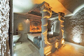 Tyana Cave House