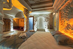 Tyana Cave House