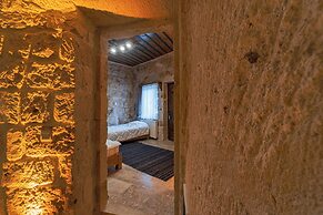 Tyana Cave House