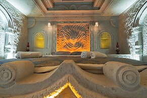 Tyana Cave House