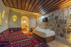 Tyana Cave House