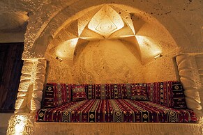 Tyana Cave House