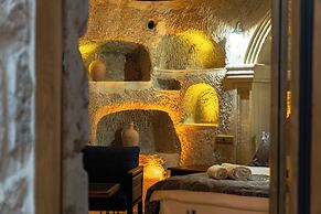 Tyana Cave House