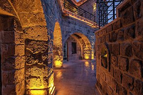 Tyana Cave House