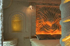 Tyana Cave House