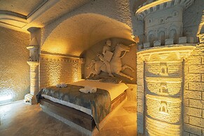 Tyana Cave House