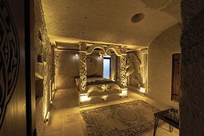 Tyana Cave House